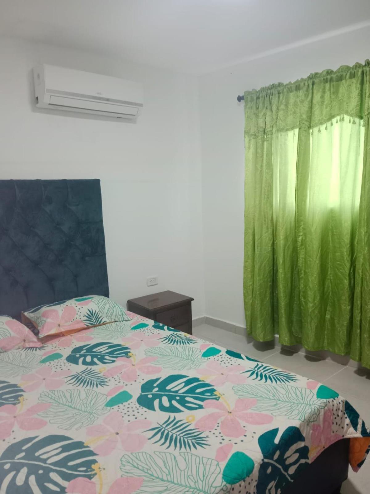 Apartamento Turistico Mariangel Cartagena エクステリア 写真